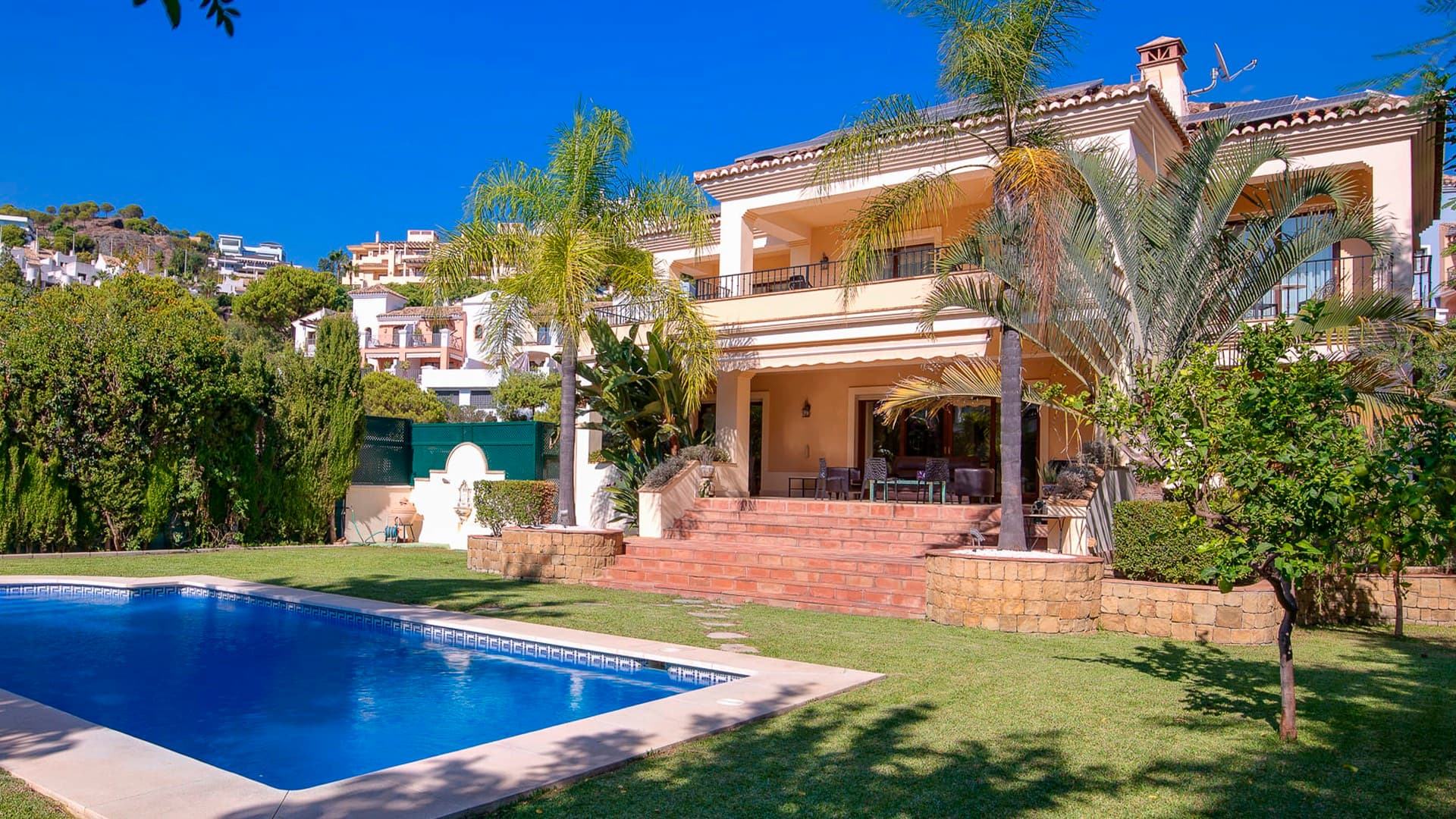 Villa in Los Arqueros Golf